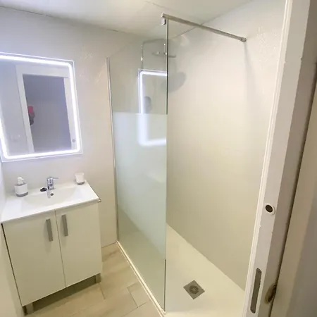 Floor, Panoramic Studio, Heated Pool Апартаменты Лос Кристианос